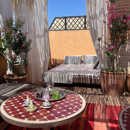 Riad Palmier Fleuri Marrakesh Exterior foto