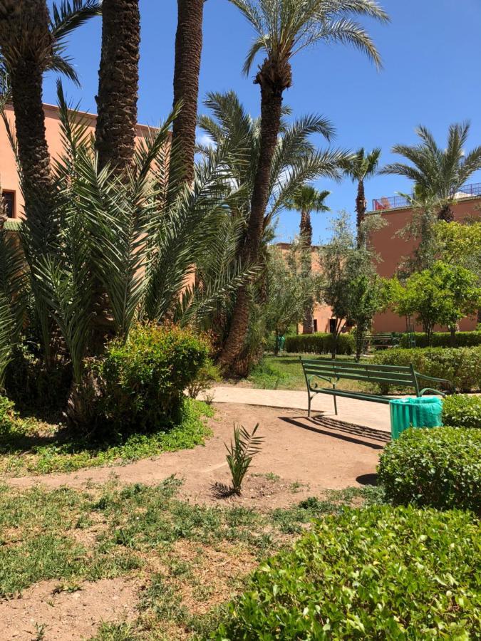 Riad Palmier Fleuri Marrakesh Exterior foto