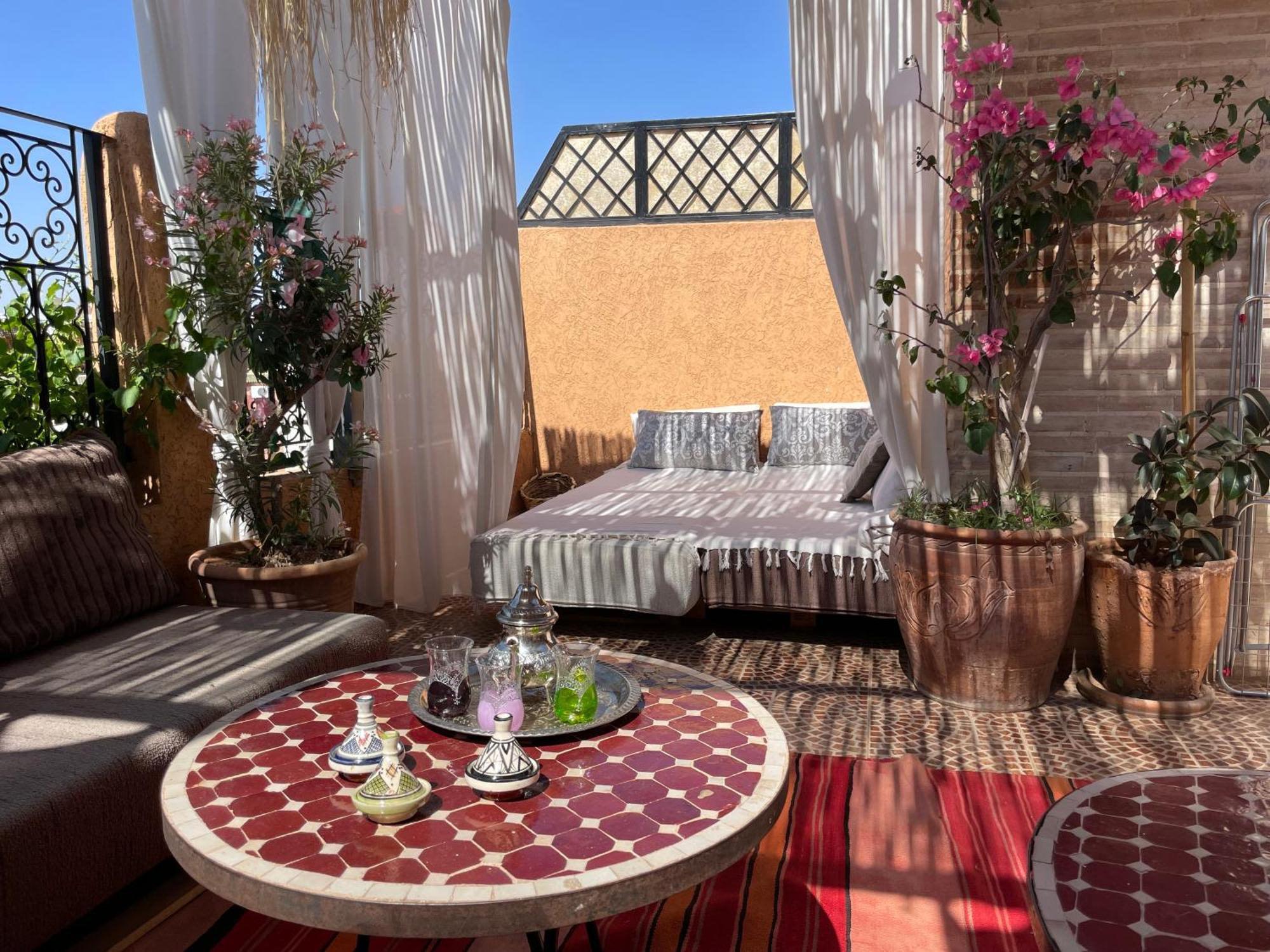 Riad Palmier Fleuri Marrakesh Exterior foto